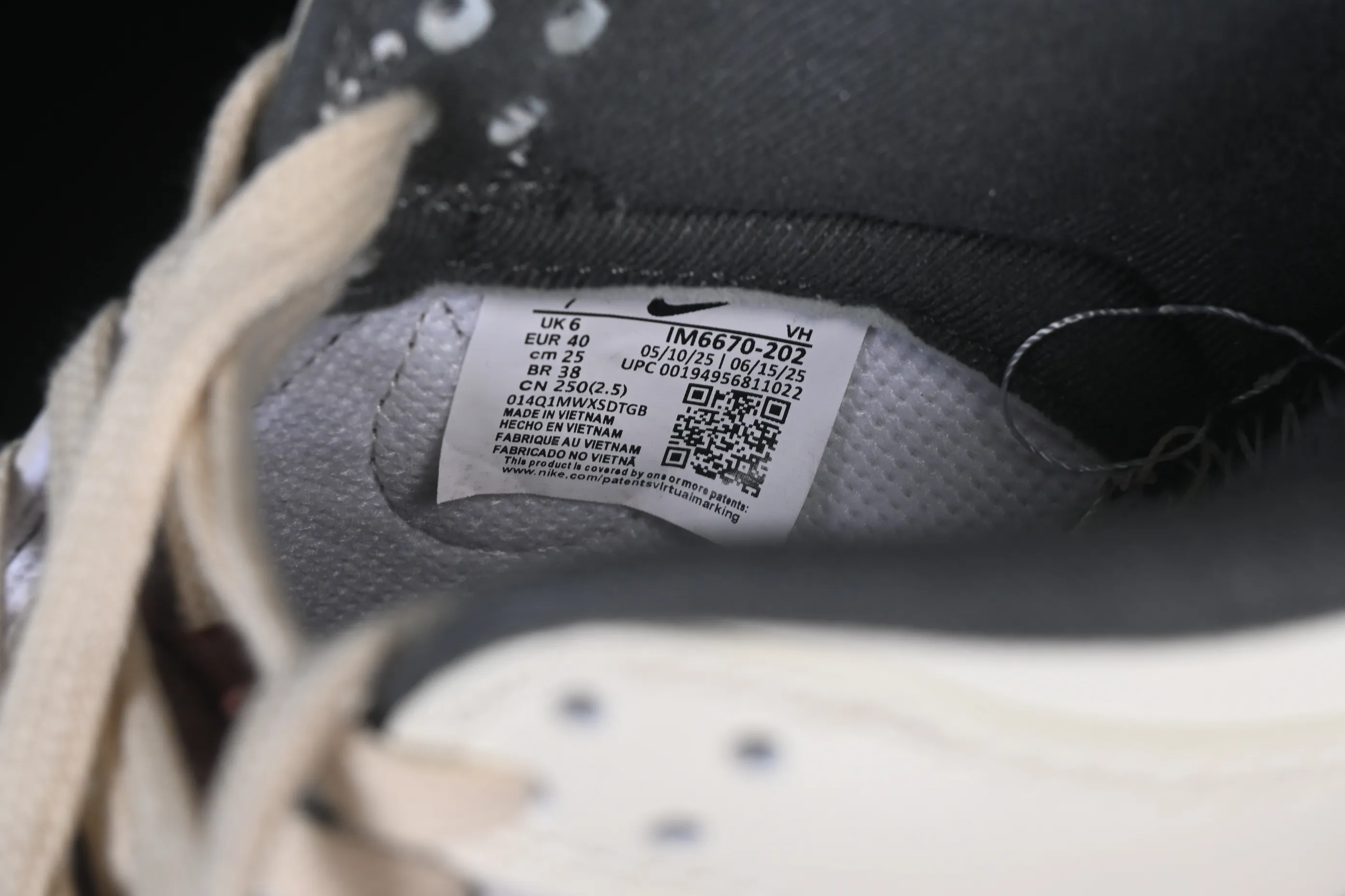 All categories Nk SB Dunk series Nk SB Dunk Low low-top sneakers Nike SB Dunk Low milk white red low-top casual sneakers IM6670-202